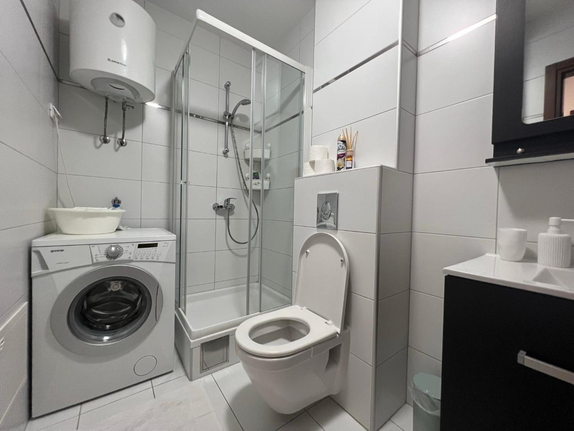 Apartment Lucija - Cozy Flat In The City Center With A Sea View & Parking Μακάρσκα Εξωτερικό φωτογραφία