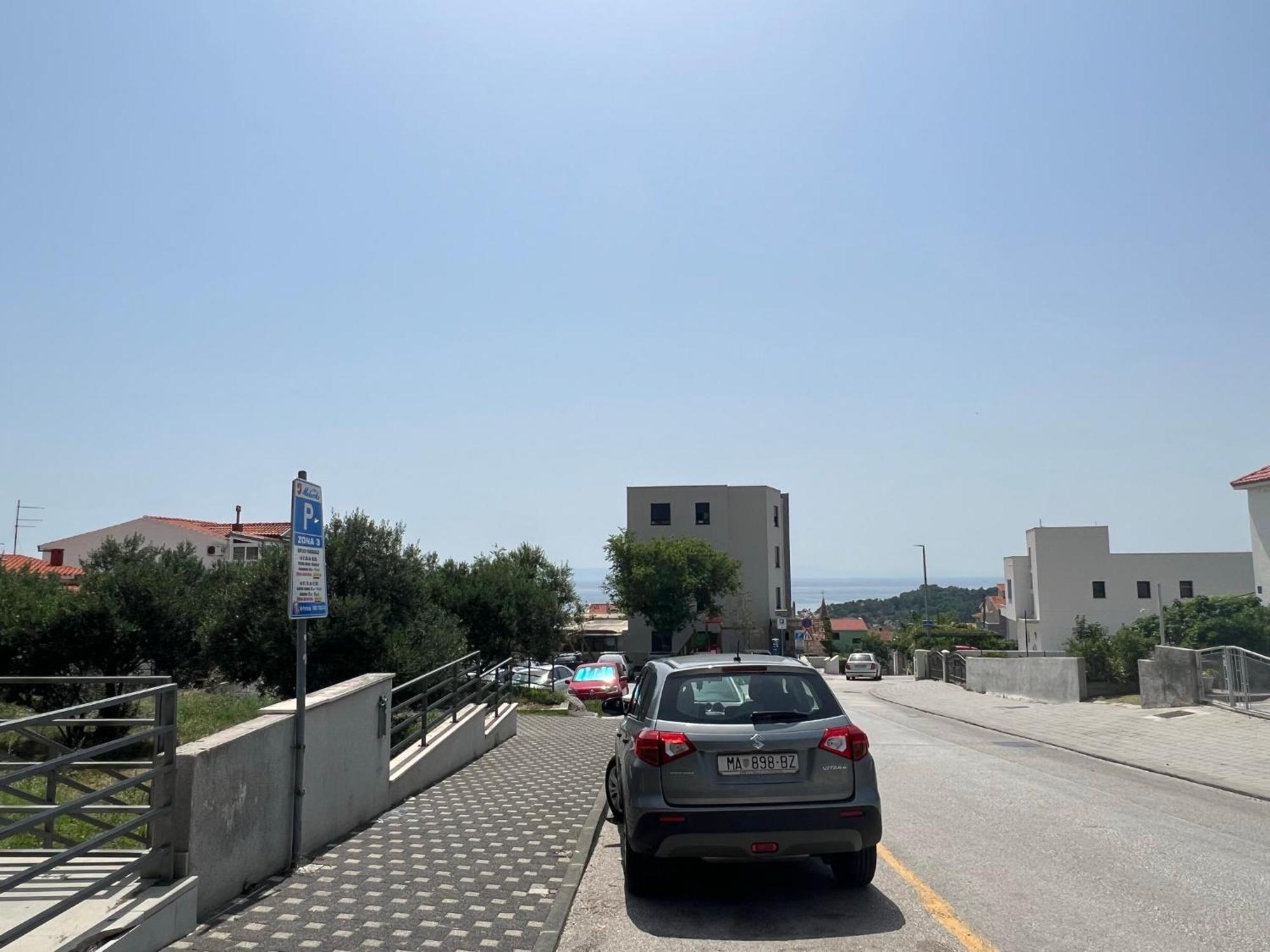 Apartment Lucija - Cozy Flat In The City Center With A Sea View & Parking Μακάρσκα Εξωτερικό φωτογραφία