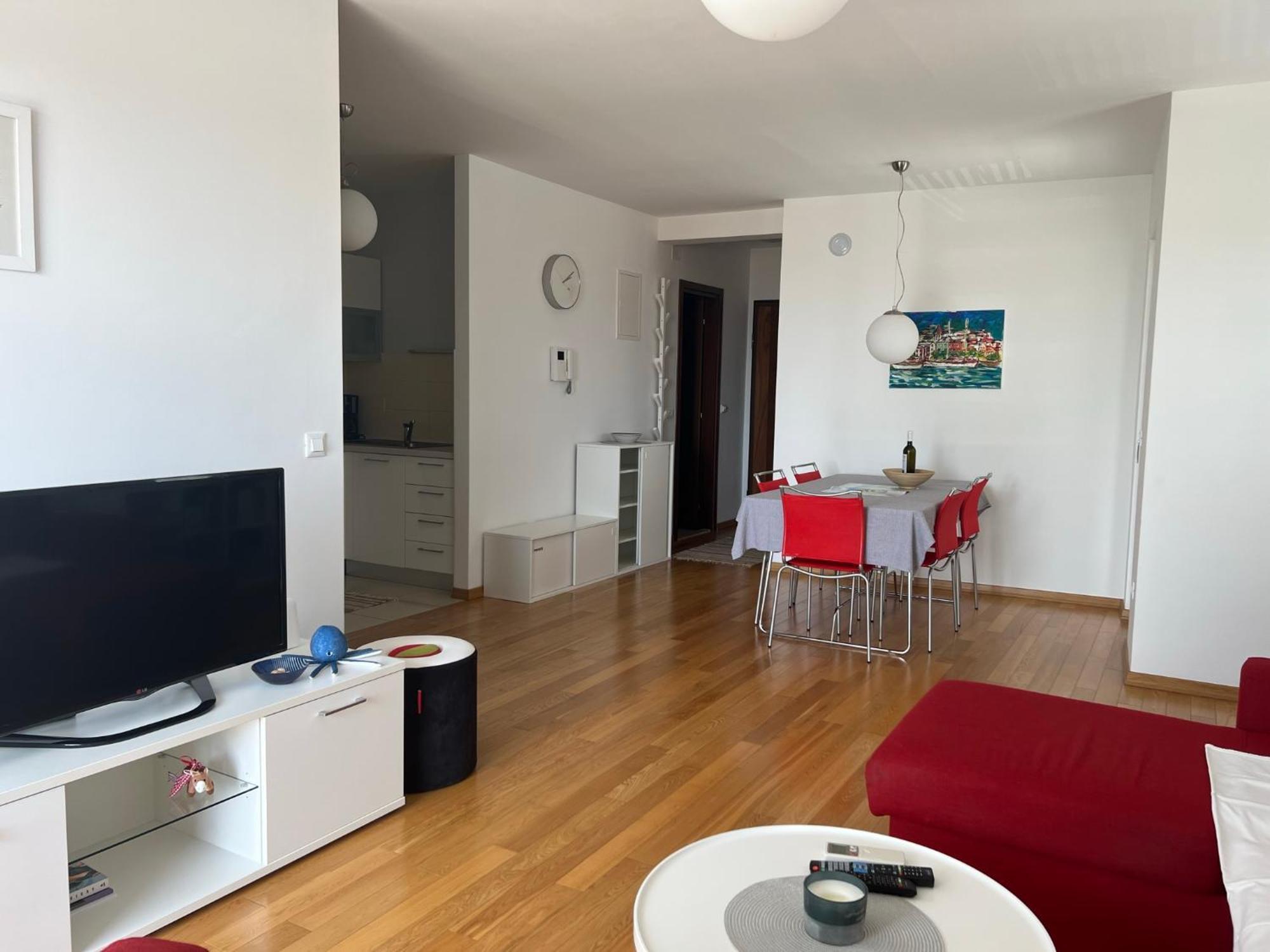 Apartment Lucija - Cozy Flat In The City Center With A Sea View & Parking Μακάρσκα Εξωτερικό φωτογραφία